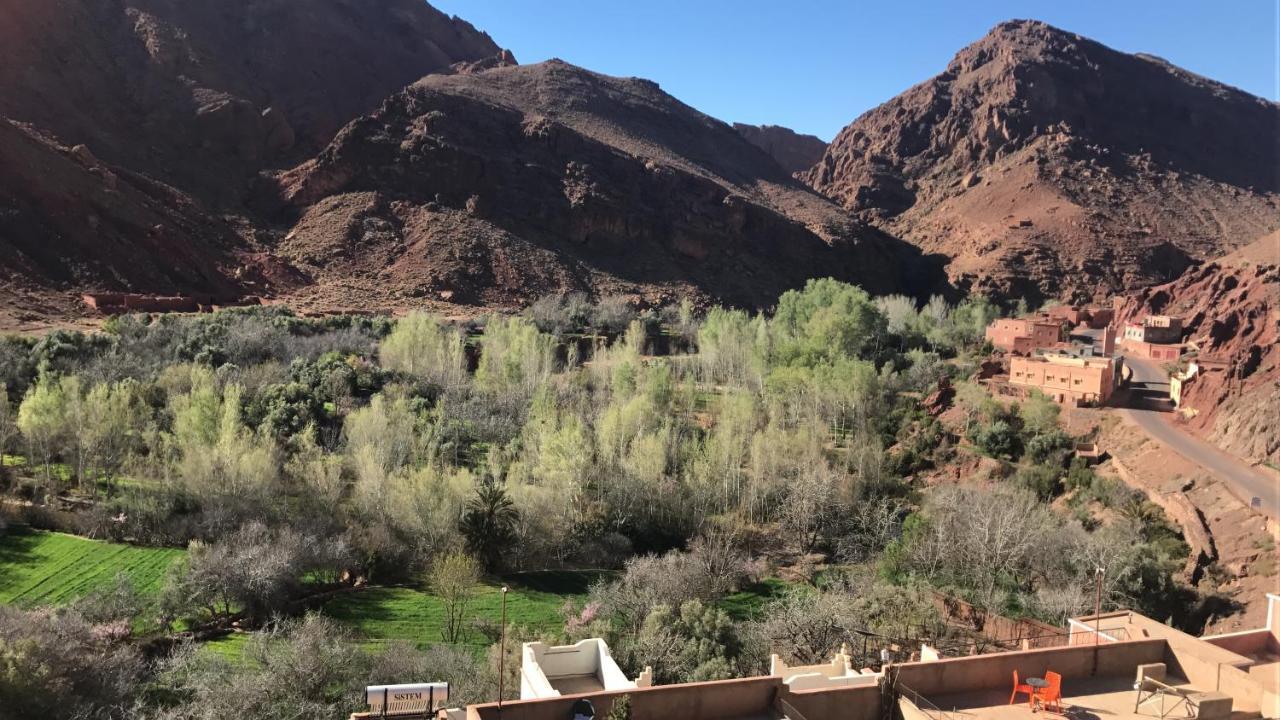 Auberge Restaurant Zahra Boumalne エクステリア 写真