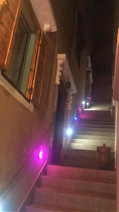 Auberge Restaurant Zahra Boumalne エクステリア 写真