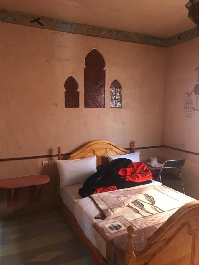 Auberge Restaurant Zahra Boumalne エクステリア 写真