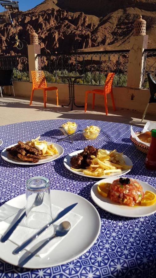 Auberge Restaurant Zahra Boumalne エクステリア 写真